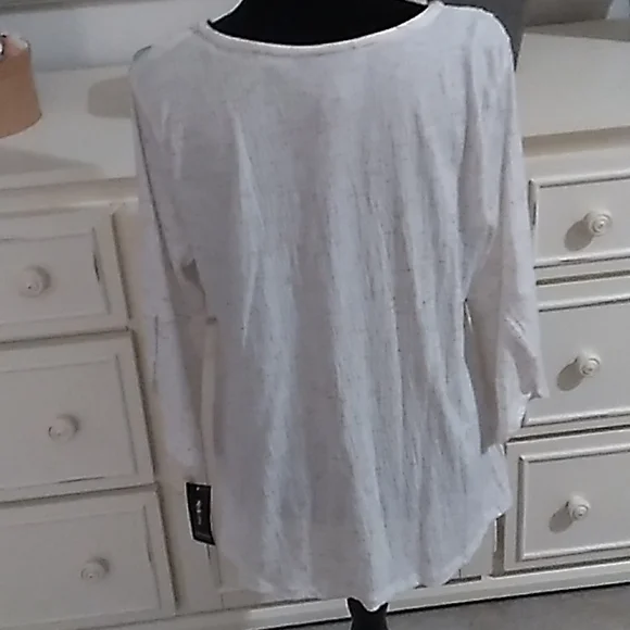 Style & co dressy off-white/cream beige top with 3/4 flaired sleeves, size XL. - Picture 4 of 7